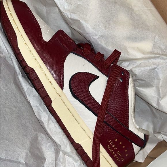 Nike Dunk Low SE Red and White Sneakers - Picture 2 of 4